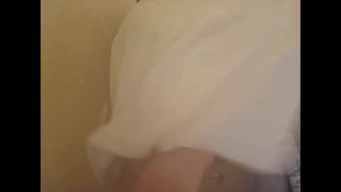 Snapshot of chrispycum chatting on October 22, 3:07 am Chris online show from October 22, 3:07 am