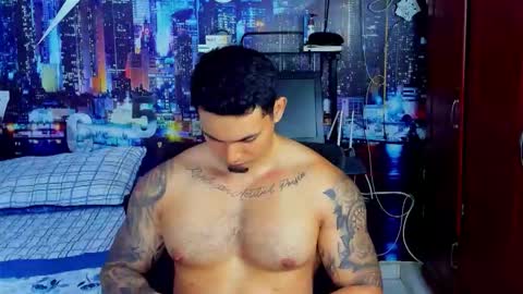 Chriss Stewart online show from October 28, 2:15 am