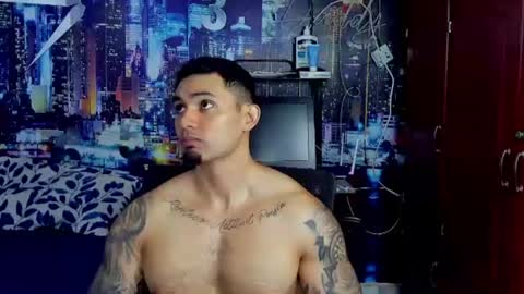 Snapshot of chriss_stewart2 chatting on June 20, 2:36 am Chriss Stewart online show from June 20, 2:36 am