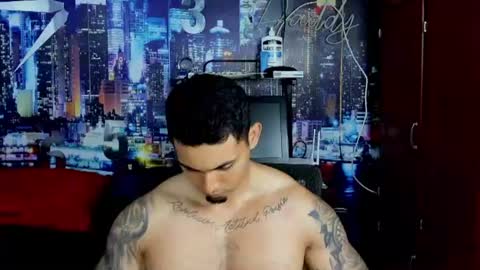 Snapshot of chriss_stewart2 chatting on July 2, 2:22 am Chriss Stewart online show from July 2, 2:22 am