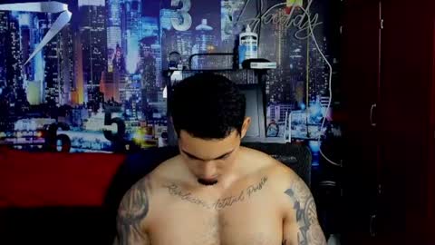 Snapshot of chriss_stewart2 chatting on July 3, 2:18 am Chriss Stewart online show from July 3, 2:18 am