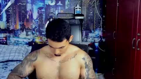 Snapshot of chriss_stewart2 chatting on July 7, 2:03 am Chriss Stewart online show from July 7, 2:03 am