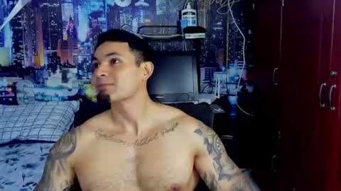 Snapshot of chriss_stewart2 chatting on July 11, 2:25 am Chriss Stewart online show from July 11, 2:25 am