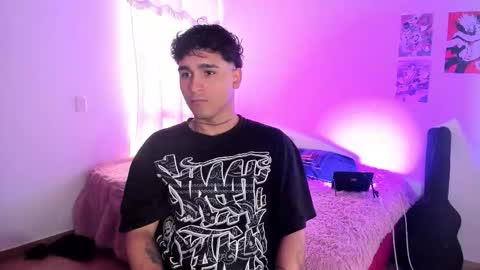 Christian Wang online show from February 11, 8:03 pm