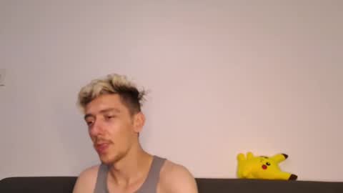 Snapshot of chrisslicer chatting on November 23, 1:16 am Christopher online show from November 23, 1:16 am