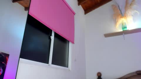 Snapshot of chrisstianford chatting on October 16, 6:25 am Hi dont forguet to follow me online show from October 16, 6:25 am