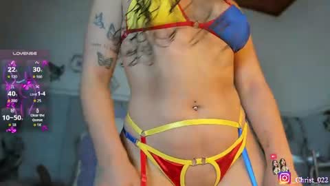 Snapshot of christal_cutee chatting on June 18, 3:40 am Christal online show from June 18, 3:40 am