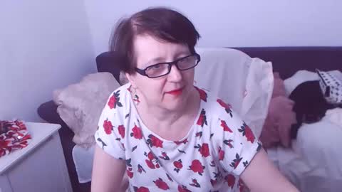 Christa online show from December 23, 4:01 am