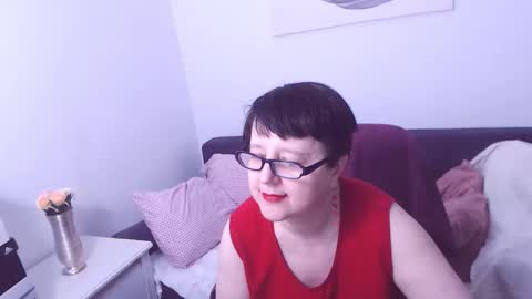 Christa online show from October 31, 5:36 pm