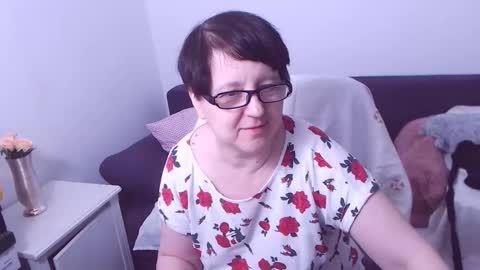 Christa online show from March 6, 9:00 pm