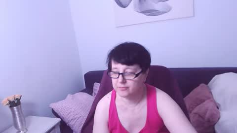 Christa online show from June 30, 8:10 pm