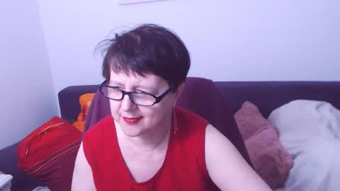Christa online show from July 31, 2:33 am