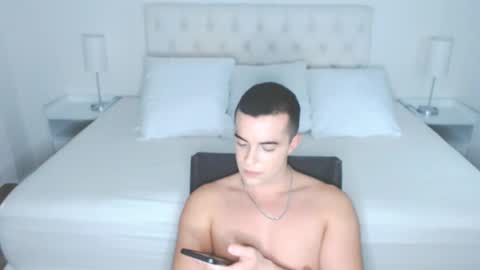 Snapshot of christiandiorx chatting on November 22, 6:56 am christiandiorx online show from November 22, 6:56 am