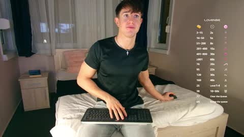 UPVOTE ME ------  ILL DO SOMETHING FOR FREE online show from November 22, 6:40 pm