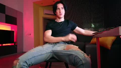 UPVOTE ME ------  ILL DO SOMETHING FOR FREE online show from July 5, 5:31 pm