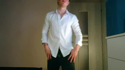 UPVOTE ME ------  ILL DO SOMETHING FOR FREE online show from July 15, 7:41 pm