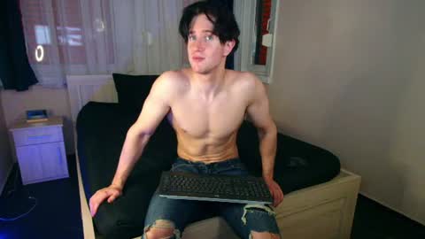 UPVOTE ME ------  ILL DO SOMETHING FOR FREE online show from July 22, 4:15 am