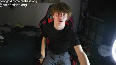christianslong online show from July 31, 12:32 am