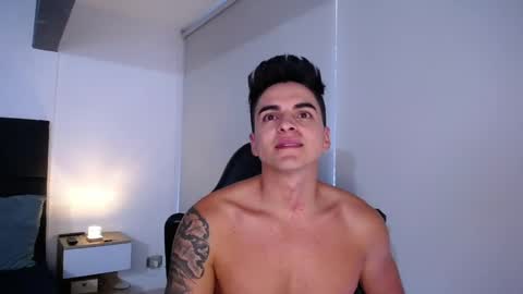 Snapshot of christianvalenzia chatting on January 6, 1:30 pm Christian online show from January 6, 1:30 pm