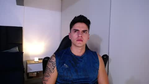 Snapshot of christianvalenzia chatting on January 21, 12:57 am Christian online show from January 21, 12:57 am