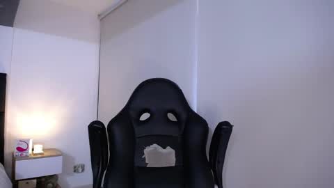 Snapshot of christianvalenzia chatting on February 3, 9:39 pm Christian online show from February 3, 9:39 pm