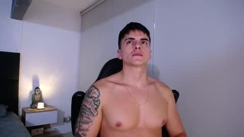 Snapshot of christianvalenzia chatting on November 18, 8:24 pm Christian online show from November 18, 8:24 pm