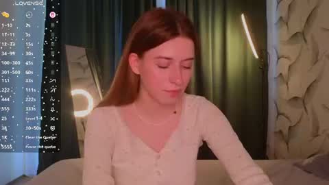 Snapshot of christina_garcia chatting on July 5, 9:05 am Cristina online show from July 5, 9:05 am