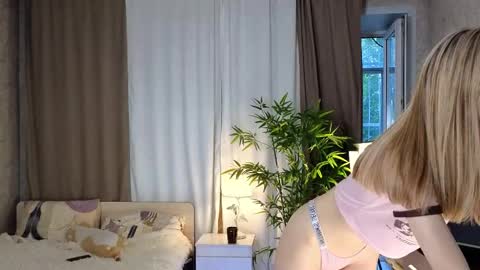 Ann online show from June 8, 12:27 pm