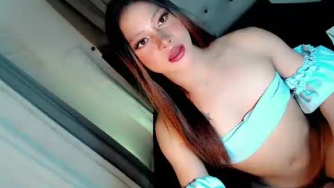 Snapshot of christina_wills chatting on September 22, 8:55 pm christina_wills online show from September 22, 8:55 pm