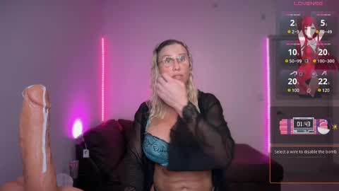 Chris Tina Bruce online show from May 22, 4:56 pm