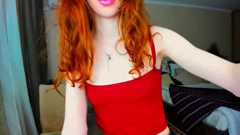 christinaconteeree online show from February 3, 11:37 am