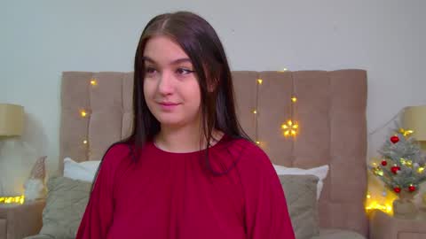 Snapshot of christinamilton chatting on December 24, 6:39 pm Christina online show from December 24, 6:39 pm