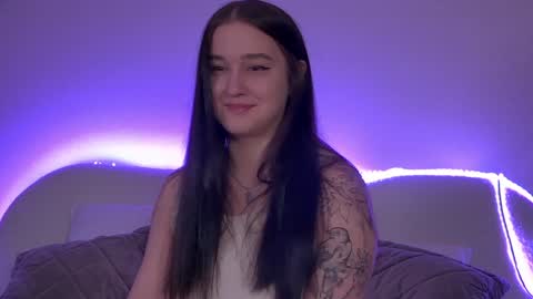 Snapshot of christinamilton chatting on February 7, 6:45 pm Christina online show from February 7, 6:45 pm