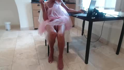 Sissy Christine online show from June 5, 7:03 am