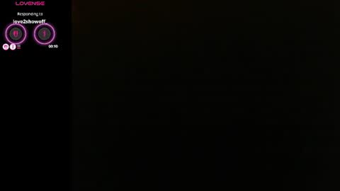 Snapshot of christinee912 chatting on July 1, 6:04 am Christine online show from July 1, 6:04 am