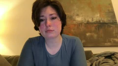 Snapshot of christinescorner chatting on June 25, 2:00 am Christine online show from June 25, 2:00 am