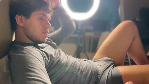 Snapshot of christophertan chatting on November 5, 8:14 am Christopher online show from November 5, 8:14 am