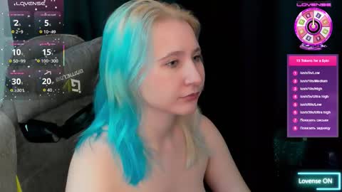 Snapshot of christyw3b chatting on November 10, 7:02 pm christyw3b online show from November 10, 7:02 pm