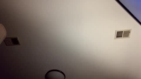 chrisw8121 online show from February 28, 2:23 am