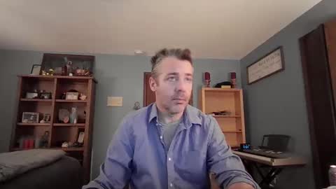 Chris online show from March 10, 11:21 pm