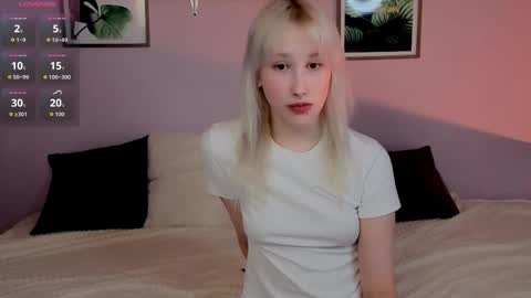 EvaBlonde TayaBrunette EliieBlack hair online show from March 28, 2:38 pm