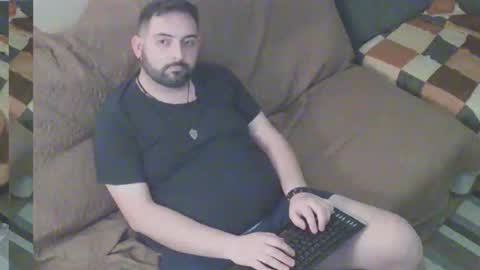 Snapshot of chubbbybo chatting on November 17, 6:46 pm Chubby Boy97 online show from November 17, 6:46 pm