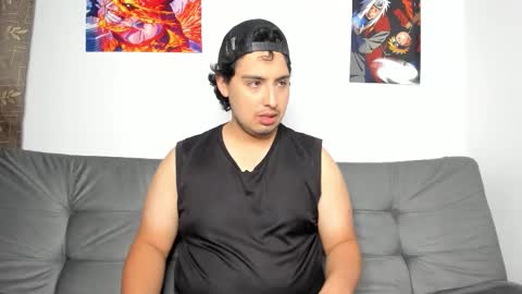 Snapshot of chubby_jake chatting on November 15, 2:42 am chubby_jake online show from November 15, 2:42 am