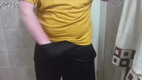 chubbycub14 online show from April 26, 3:15 am