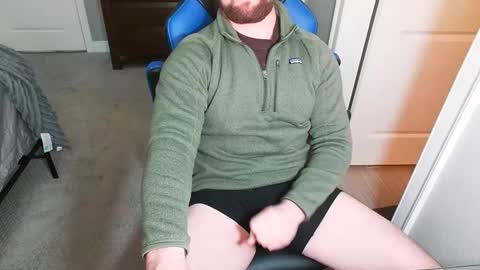 Snapshot of chuck0781 chatting on December 21, 7:38 pm chuck online show from December 21, 7:38 pm