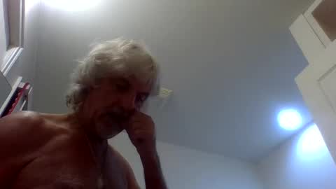 chuck354139 online show from October 8, 2:42 am