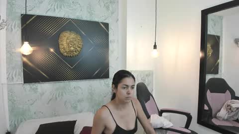 Snapshot of ciara_connor chatting on March 5, 11:17 am ... ... online show from March 5, 11:17 am