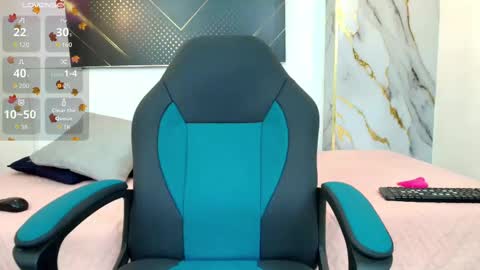 Snapshot of ciara_connor chatting on September 13, 6:02 am ... ... online show from September 13, 6:02 am