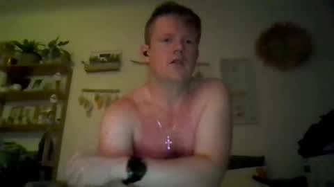 ciasnsyrize1996 online show from September 25, 9:40 pm