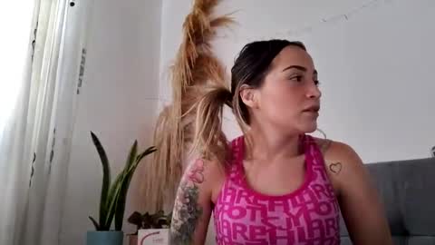 Snapshot of ciindy_lovee chatting on January 15, 2:24 pm Ciindy Lovers online show from January 15, 2:24 pm